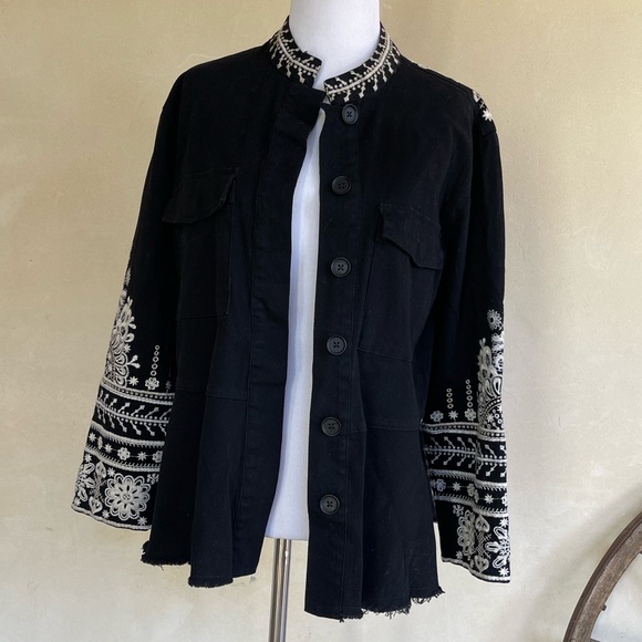 JOHNNY Was Embroidered Black Linen Style Full Button Front Jacket Woman’s M NWOT - Picture 11 of 12